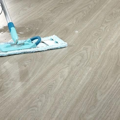 4mm SPC Anti Slip Rigid Vinyl Plastic Flooring With Cilck Wood Texture for Bathrooms