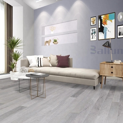 Customized Stone Plastic Composite Plank Flooring SPC Click Vinyl Piso Laminado PVC