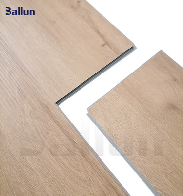 Indoor Traditional Design SPC Vinyl Plank Flooring with Fireproof and Heat Resistant