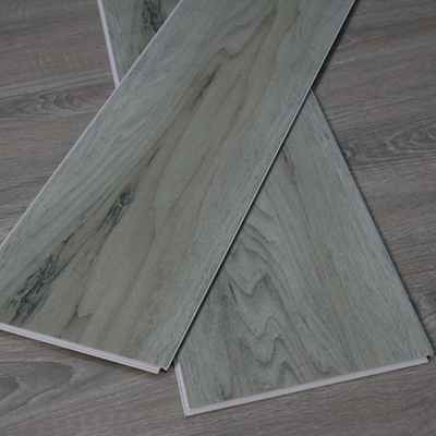 SPC Plank Flooring with PVC/Calcium Carbonate Raw Material Customizable Wear Layer