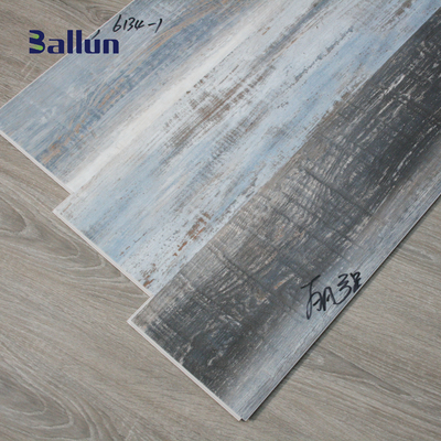 Laminated Flooring Wood Embossed Luxury Vinyl Tiles with Wear Resistant 0.55mm